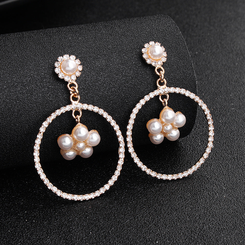 CEH miallo creative exaggerated personality round earrings star diamond earrings high-end pearl earrings