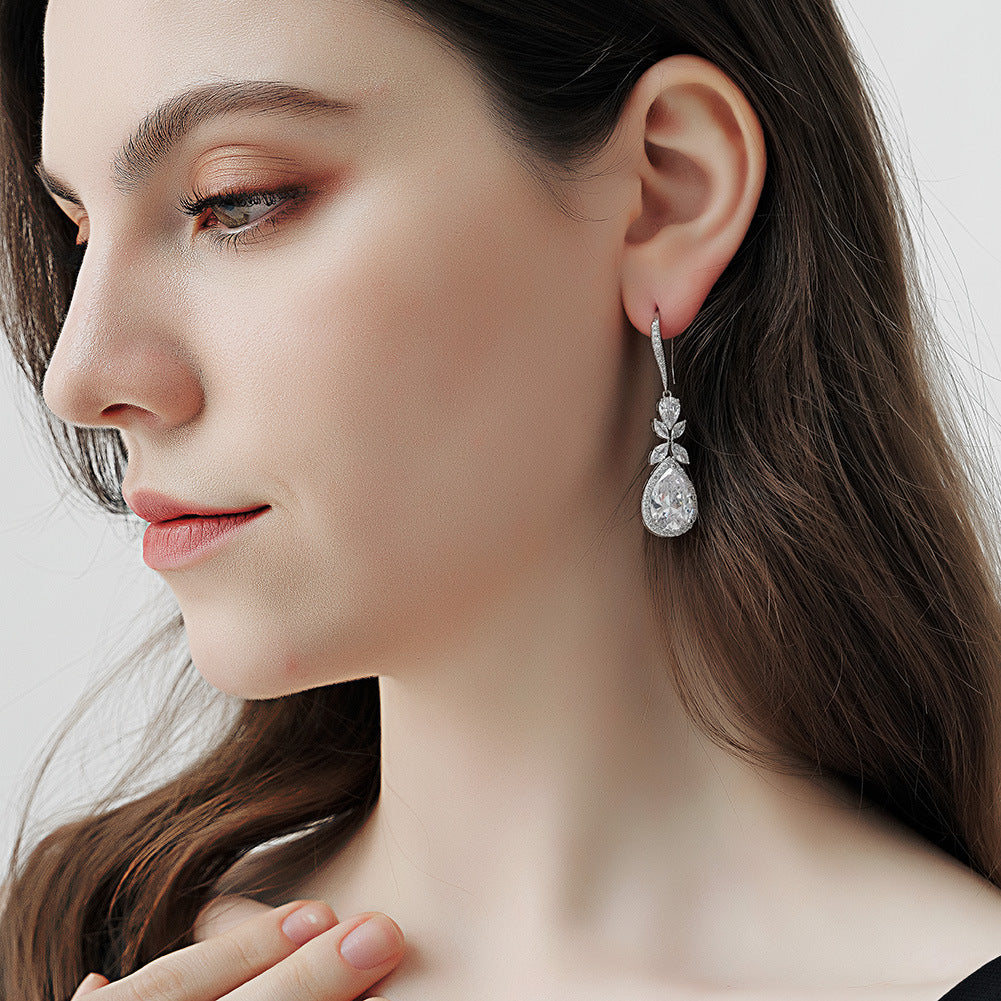 CEH bridal earrings, go out daily versatile earrings, long pearl earrings, light luxury zircon earrings.
