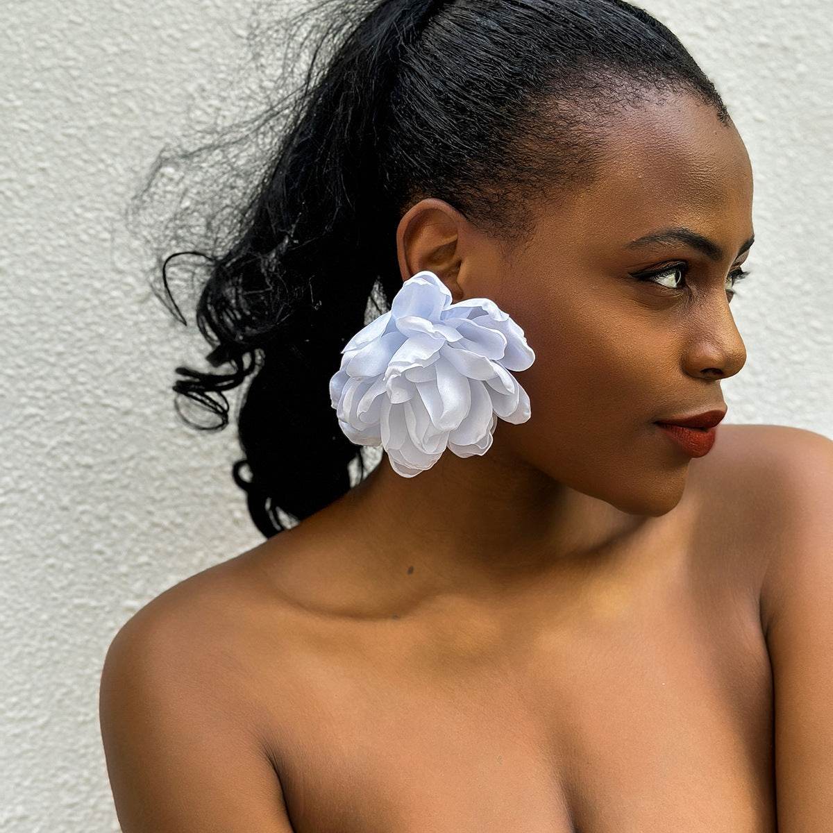 CED design sense exaggerated fabric large flower stud earrings, niche flower simulation flower earrings - WhosaleJewelry