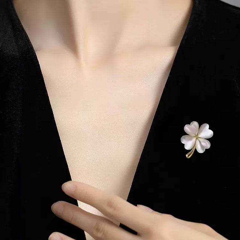 CXZ opal four-leaf clover brooch high-end women's exquisite suit corsage pin fixed clothes accessories summer anti-light buckle - WhosaleJewelry