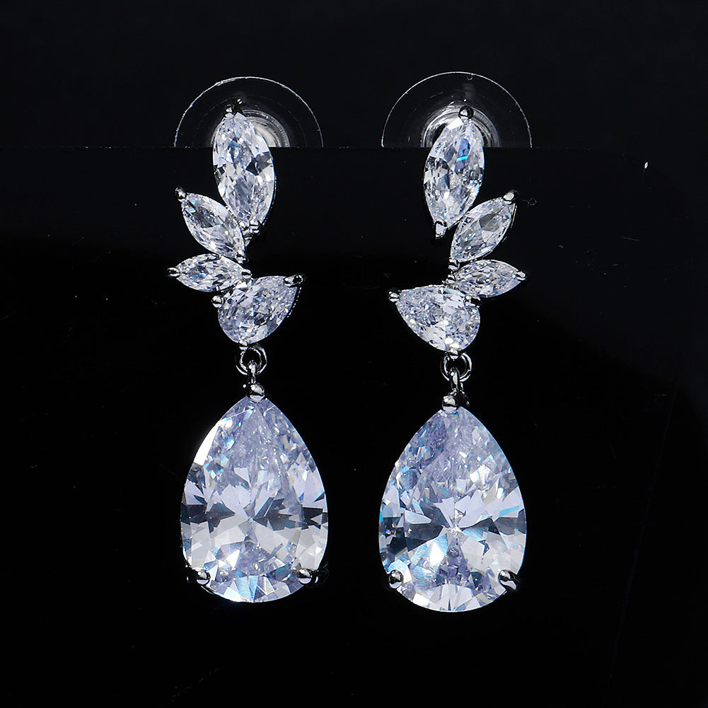 CEH bridal earrings, go out daily versatile earrings, long pearl earrings, light luxury zircon earrings.