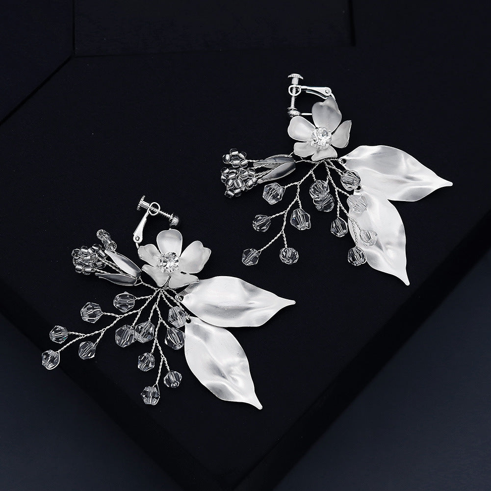 CEH Korean beautiful super fairy earrings versatile leaf crystal earrings bridal wedding dress handmade metal earrings