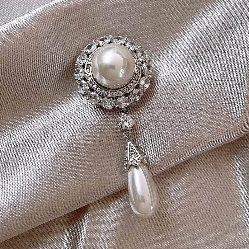CXZ Duchess of Cambridge Same Brooch High-end Women's Retro Pearl Brooch Light Luxury Niche Design Pin Accessories - WhosaleJewelry