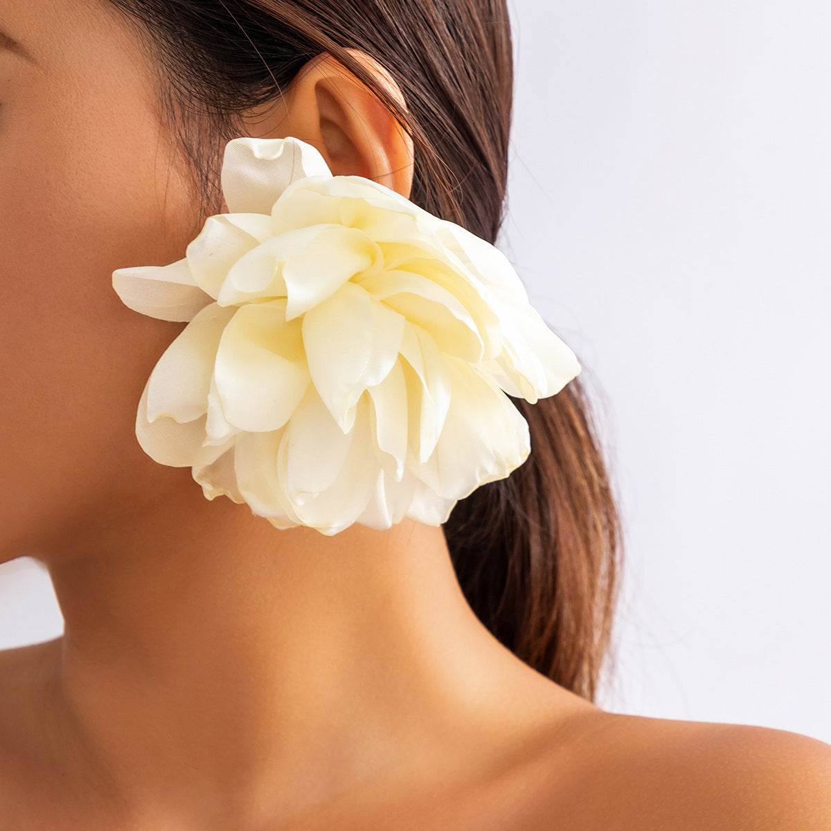 CED design sense exaggerated fabric large flower stud earrings, niche flower simulation flower earrings - WhosaleJewelry