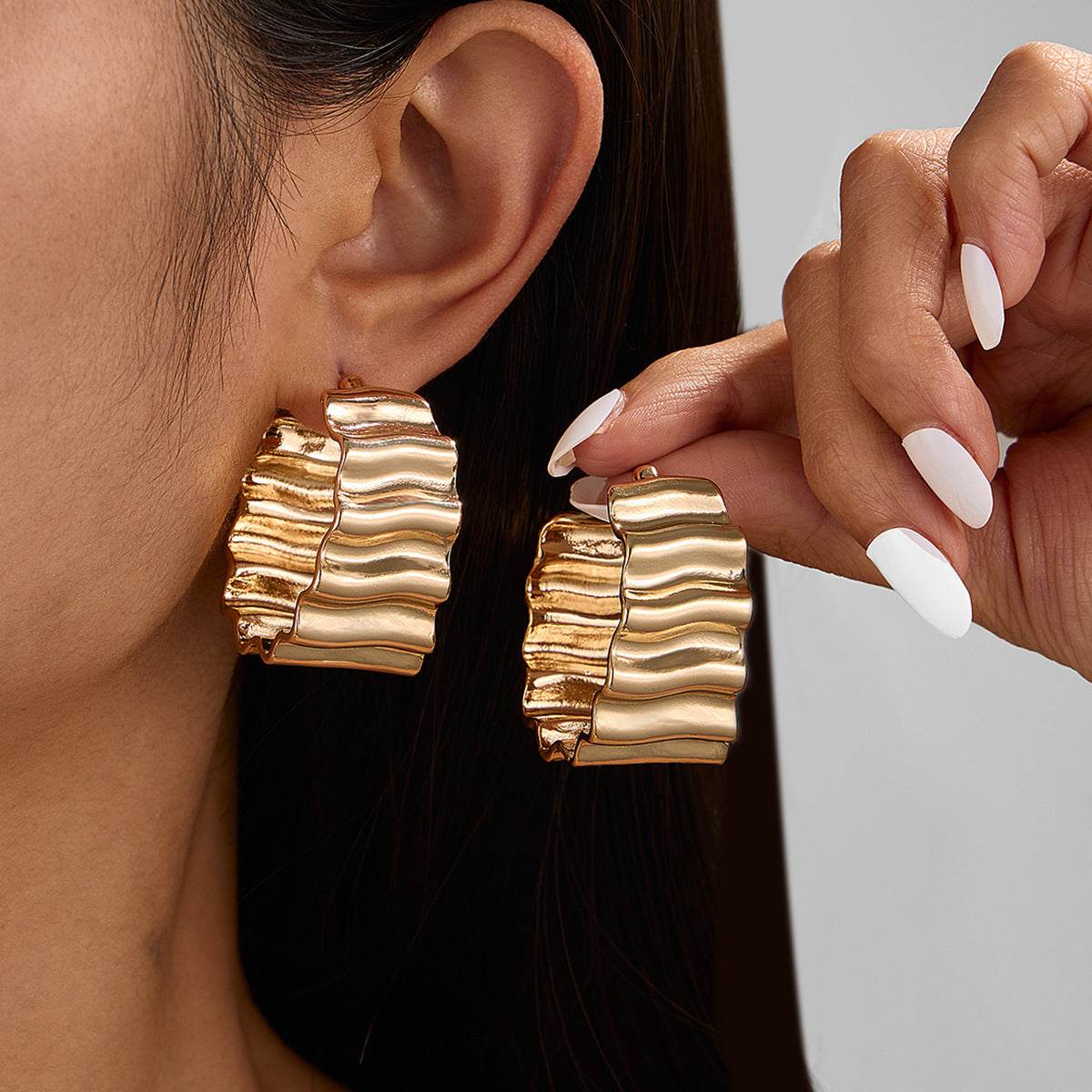 CED wind liquid metal pleated flower stud earrings, design sense leaf petal earrings - WhosaleJewelry