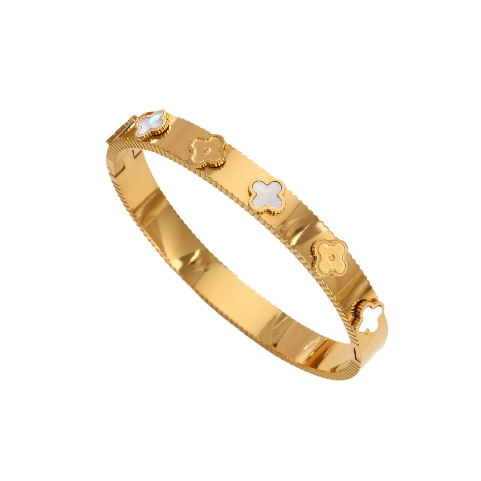 CSZ fashion flower stainless steel bracelet female three-dimensional fritillary four-leaf clover titanium steel bracelet