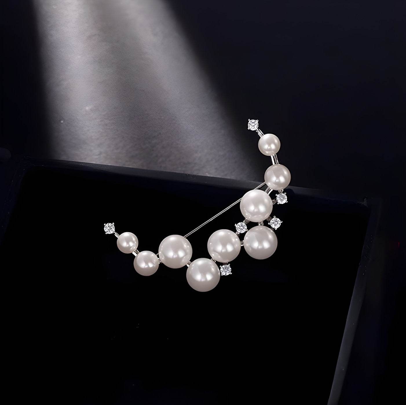 CXZ pearl crescent brooch high-end femininity luxury corsage light luxury niche design sense anti-light pin with jewelry - WhosaleJewelry
