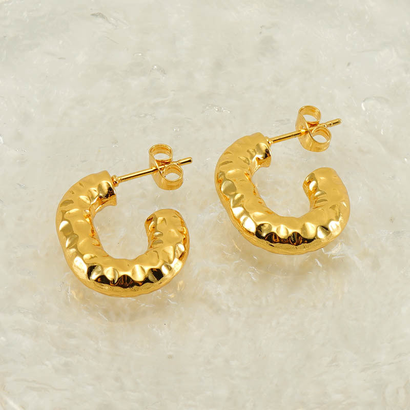 CEH fashion earrings senior sense 18K gold stainless steel temperament U-shaped women's versatile titanium steel earrings women