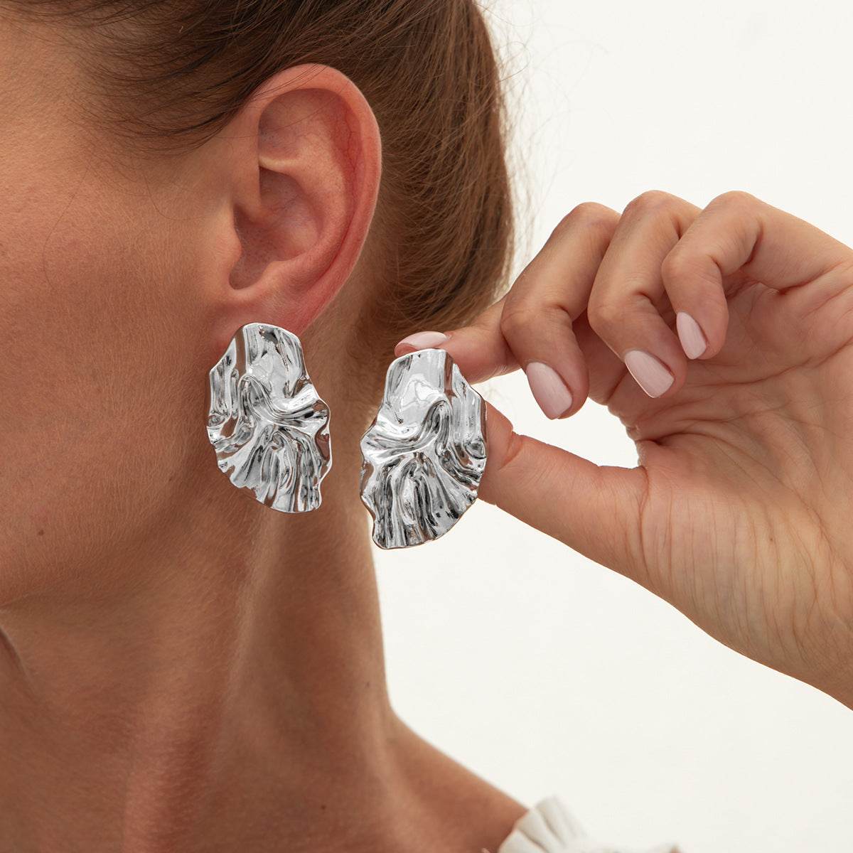 CED wind liquid metal pleated flower stud earrings, design sense leaf petal earrings - WhosaleJewelry