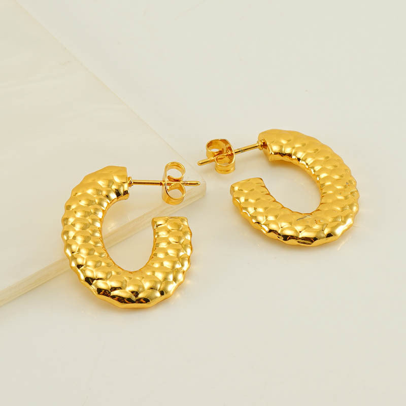 CEH fashion earrings senior sense 18K gold stainless steel temperament U-shaped women's versatile titanium steel earrings women