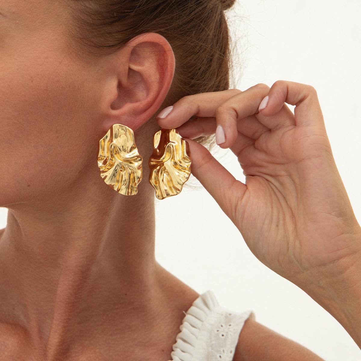 CED wind liquid metal pleated flower stud earrings, design sense leaf petal earrings - WhosaleJewelry