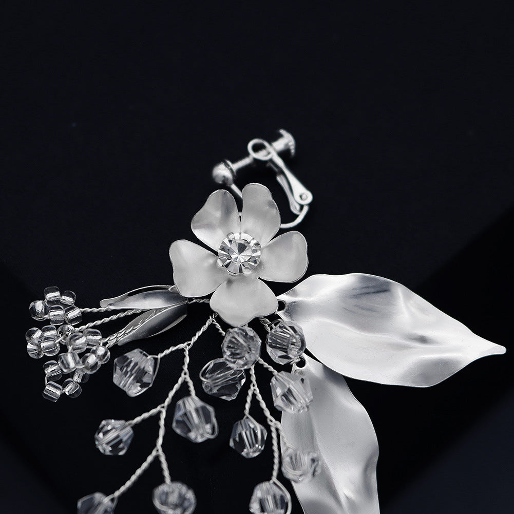 CEH Korean beautiful super fairy earrings versatile leaf crystal earrings bridal wedding dress handmade metal earrings