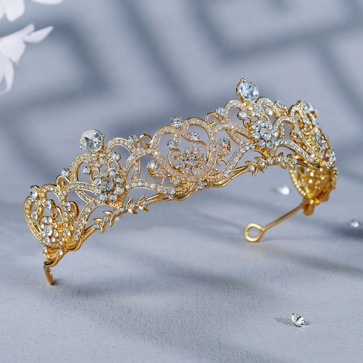 CFG Baroque Vintage Bride Crown Court Light Luxury Rhinestone Alloy Crown Birthday Wedding Headgear