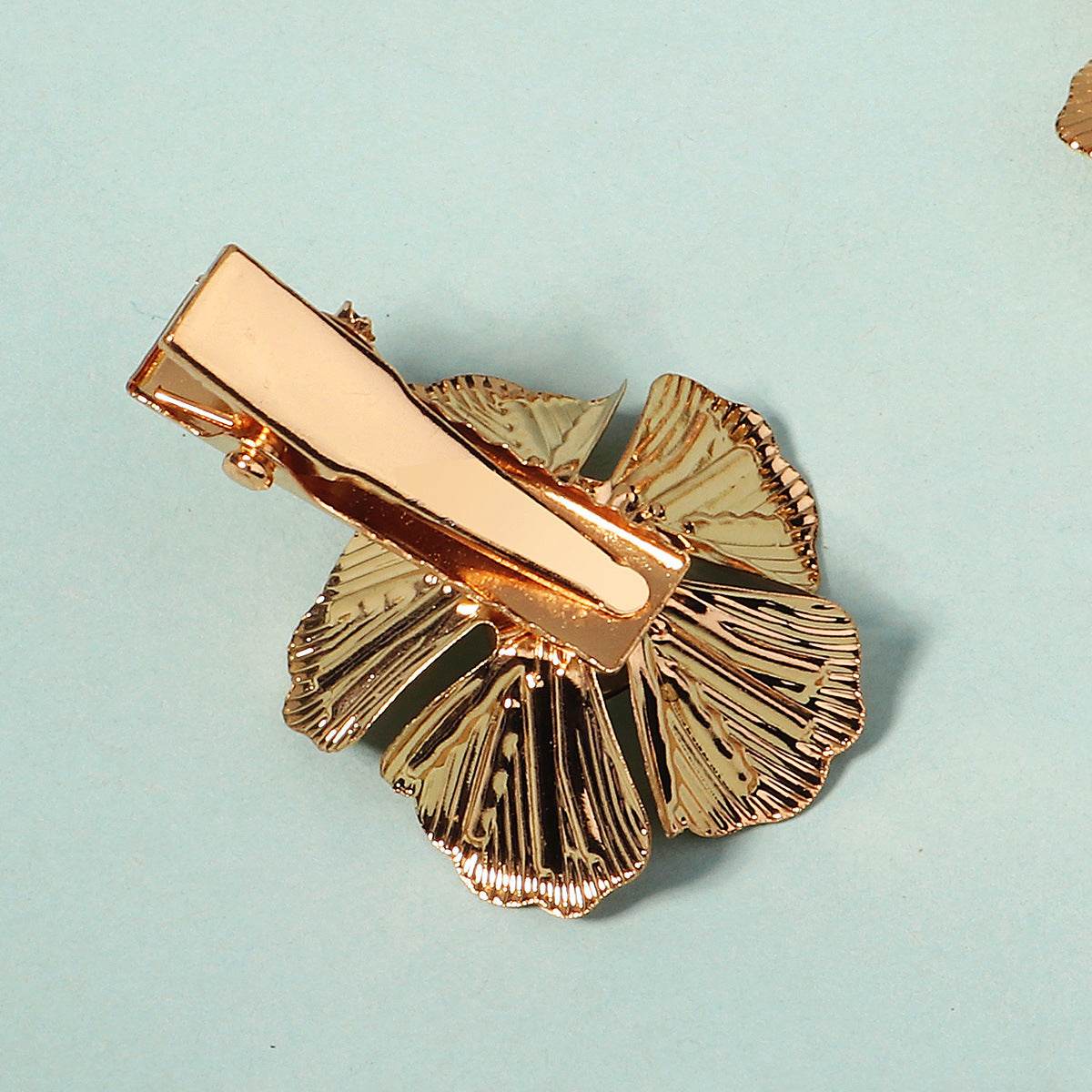 CFQ exaggerated metal flower hairpin advanced sense niche personalized hair accessories versatile cute small hairpin - WhosaleJewelry