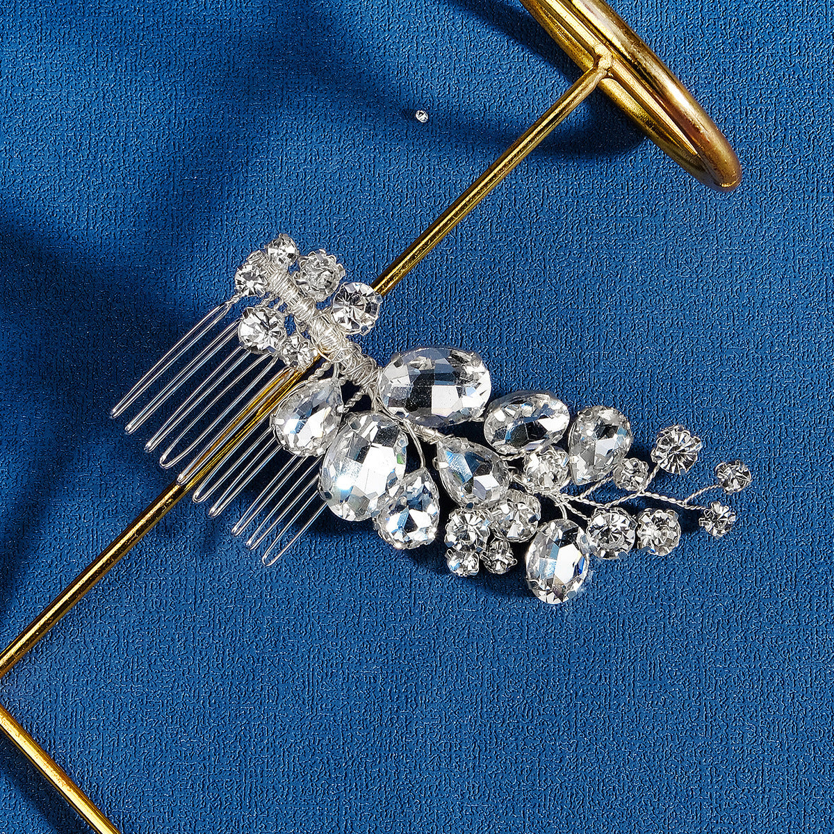 CFQ Bridal Hair Accessories Retro Disc Hair Plug Comb Wedding Dress Headgear Style Versatile Handmade Rhinestone Hair Comb Female